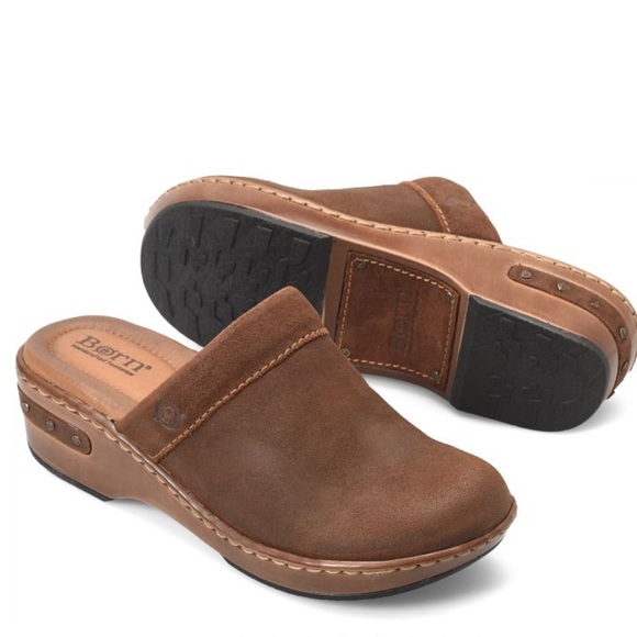 BORN BANDY WOMENS CLOGS. - Picture 2 of 11